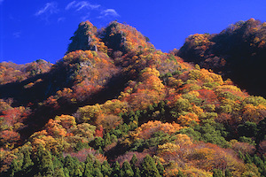 男体山